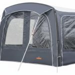 Campout Aufblasbares Busvorzelt für Campervan – 300 x 210 cm – 3000 mm Wassersäule – Anbauhöhe 180 210 cm – Aufbau in 15 Min – Inkl. Pumpe &
