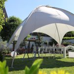 LECO Kuppelzelt – Formschönes Sonnendach 5 x 5 m für Outdoor Veranstaltungen – wasserabweisend grauweiß : Amazon.de: Sport & Freizeit